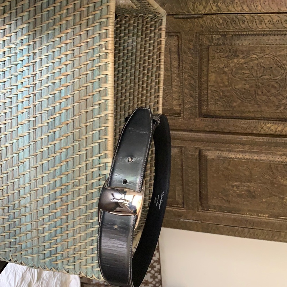 Salvatore Feragamo leather belt/S